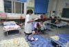 好，用户让我写一篇关于内室养什么植物好的文章。首先，我需要确定文章的标题，得吸引人又相关。是内容，不少于876个字，得涵盖学和植物搭配的知识