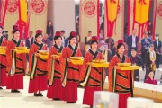 好，用户让我写一篇关于拜祖求签的文章，先写标题，再写内容，内容不少于996个字。首先，我需要理解拜祖求签这个主题。拜祖是很多文化中重要的传统，求签可能是指在祖先崇拜中通过占卜来寻求祖先的帮助或指引