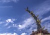 好，用户让我写一篇关于民间为什么欢算命的文章，标题和内容都要写。首先，我需要确定文章的结构。标题已经给出，接下来是引言、主体和结论