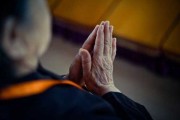 礼佛网求签，现代人如何通过进行灵性寄托与命运