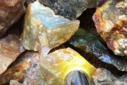 梦到金色玉石，周公解梦新解读
