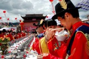客家妹求签习俗，传统智慧与现代传承