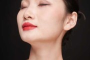 在寺庙求签，一场心灵的对话与自我探索