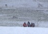 梦见大雪纷飞，周公解梦解析与现实启示