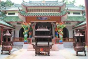 高州高凉岭冼太庙求签，历史与现代的交汇