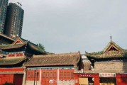 好，用户让我写一篇关于关帝庙求签14签的文章，标题和内容都要写。首先，我需要理解用户的需求。关键词是关帝庙求签14签，看起来用户可能是在准备一个关于求签的文案，可能用于推广或者宣传
