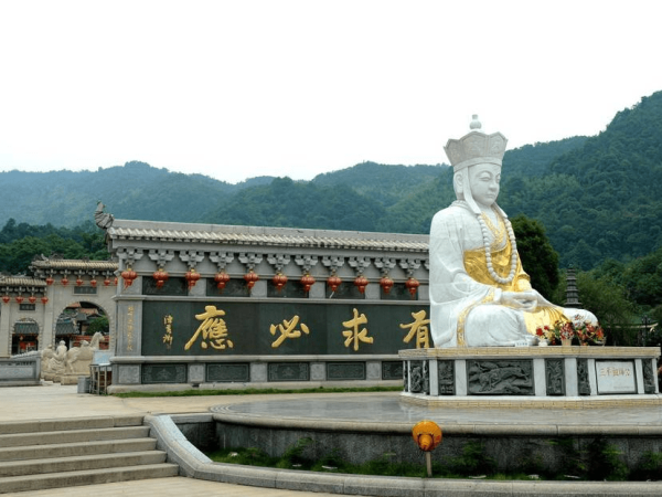 三平寺四十四签解析，解开古老的占卜之谜,象征,寺庙,抽签,第1张