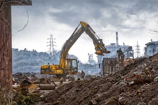 梦到深井挖土，周公解的深层寓意,象征,解梦,周公解梦,第1张