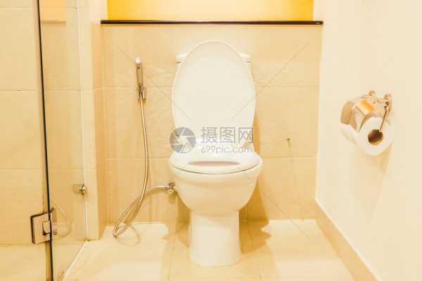 厕所布局，如何打造舒适、卫生且符合的卫生间,风水布局,装饰品,第1张