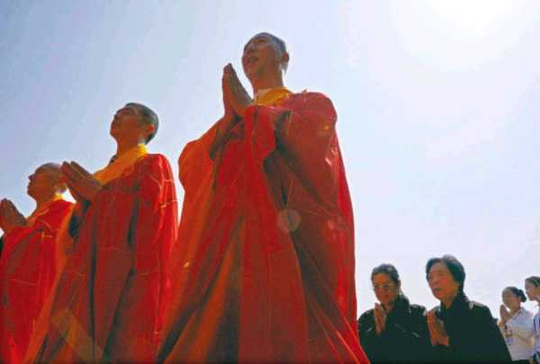 八大处求签，文化中的神秘力量,象征,挑战,文化传承,第1张