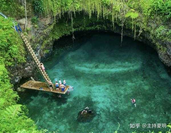 解梦山峰流水，自然之韵与心灵之语,象征,解梦,与和谐,第1张