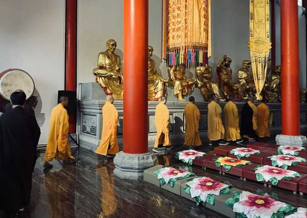 永福寺求签解签，智慧与现代生活的 bridge,命运,挑战,传统与现代,第1张