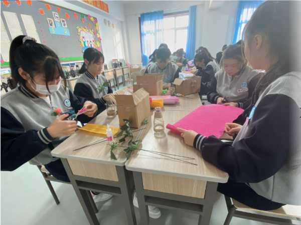 解梦与手工，编生活的智慧与情感,象征,挑战,解梦,第1张