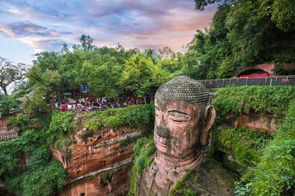乐山寺庙求签拜拜地点与流程指南,寺庙,祈福,求签,第1张