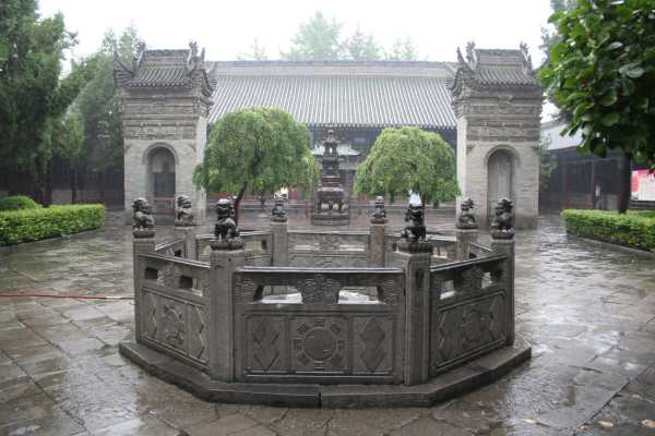 宫中求签的庙宇，历史与传说的解读,象征,求签,占卜,第1张