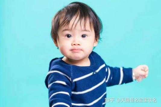 曾姓兔年男宝宝取名指南，传统与现代结合的艺术,象征,八字,宝宝取名,第1张