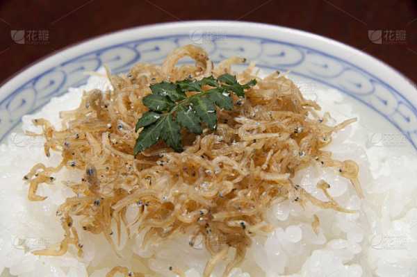 梦见吃鱼和米饭，解梦解析与生活启示,象征,解梦,第1张