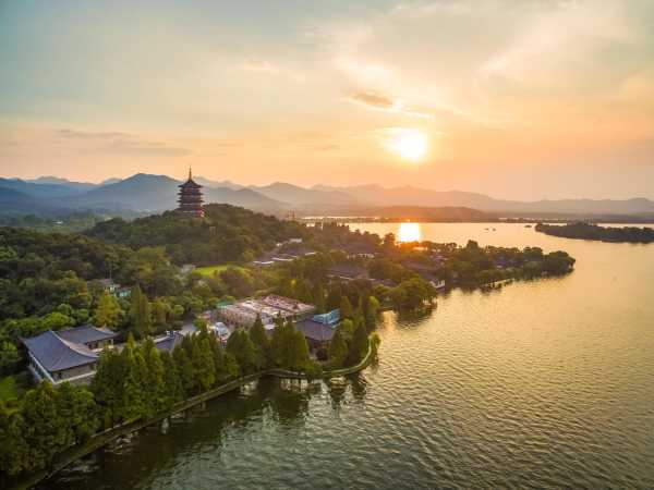 杭州八字测算，历史与现代的交汇,事业,八字,地理位置,第1张
