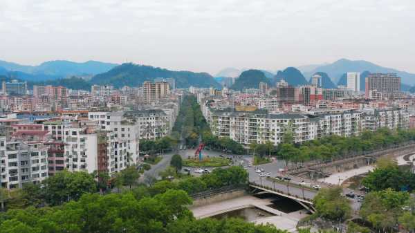 云浮寺庙文化之旅,探寻求签祈福的神秘之地,求签,寺庙,祈福,第1张 云浮寺庙文化之旅,探寻求签祈福的神秘之地,求签,寺庙,祈福,第1张