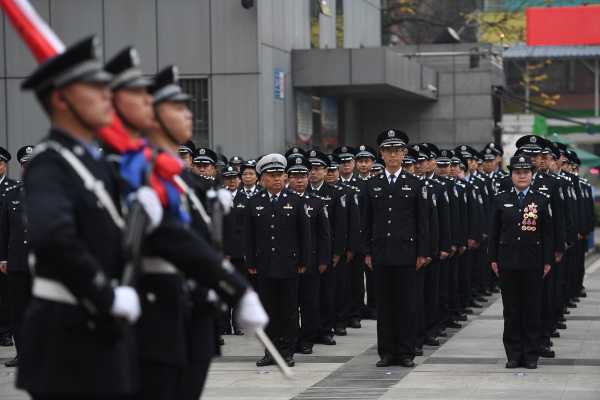 警察与算命，身份与责任的双重身份,命运,算命,法律,第1张