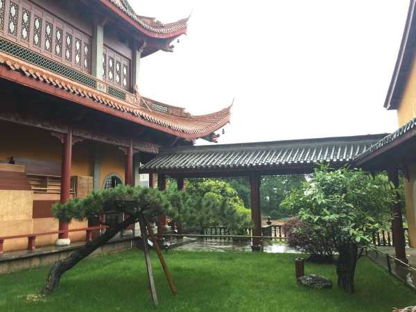 径山寺求签处电话,历史与现代的对话,象征,命运,求签,第1张 径山寺求签处电话,历史与现代的对话,象征,命运,求签,第1张