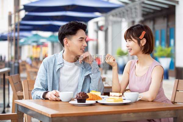 约会十二星座女，穿什么最合适？,十二星座,星座,第1张