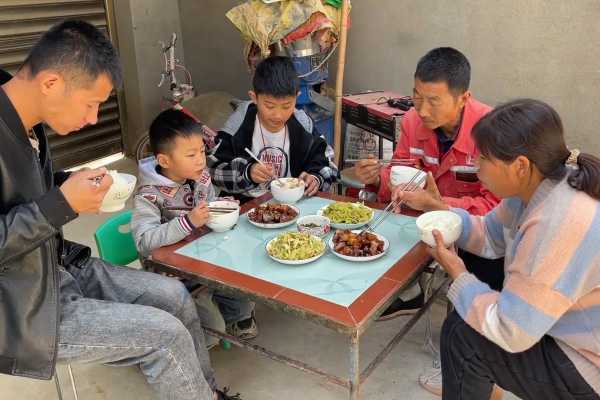 解梦煮了一锅肉吃，这些含义你了解吗？,象征,希望,解梦,第1张