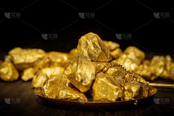 解梦找到金块，预示财富与机遇的神秘象征,象征,命运,事业,第1张