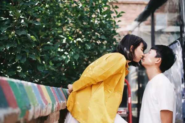 吻丙的签怎么解,象征,命运,事业,第1张