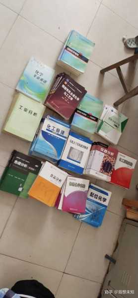 嗯，用户让我写一篇关于男宝宝小名羊年怎么取名的文章，还给了标题和内容的要求。首先，我需要理解用户的需求。他们可能是一位准或者，正在为刚出生的小宝宝取名字，而且是羊年，所以特别关注小名的选择,象征,希望,宝宝取名,第1张