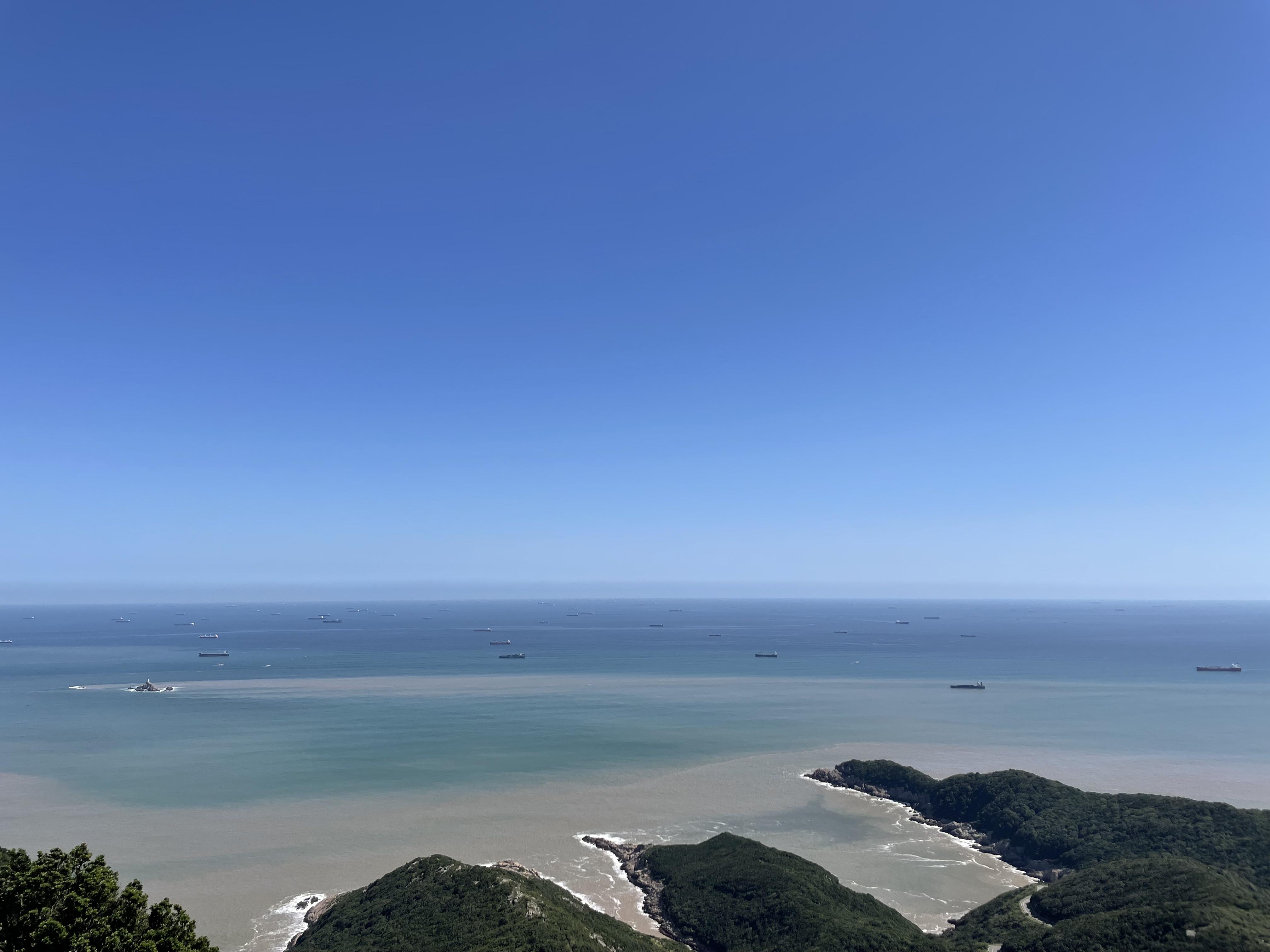 好，用户让我写一篇关于舟山求签的地方在哪的文章，先写标题，再写内容，内容不少于984个字。首先，我需要明确用户的需求。他们可能对舟山的求签习俗感兴趣，或者想了解舟山地区是否有类似求签的地方,象征,命运,求签,第1张