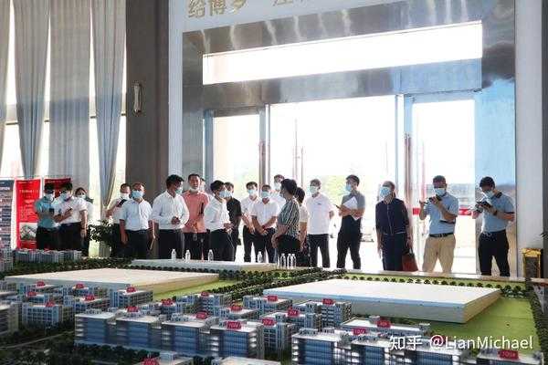 好，用户让我写一篇关于厂房门颜色的文章，首先我需要确定一个合适的标题。标题要简洁明了，又能吸引读者，所以厂房门颜色，颜色选择与布局的讲究听起来不错,象征,能量,合作,第1张