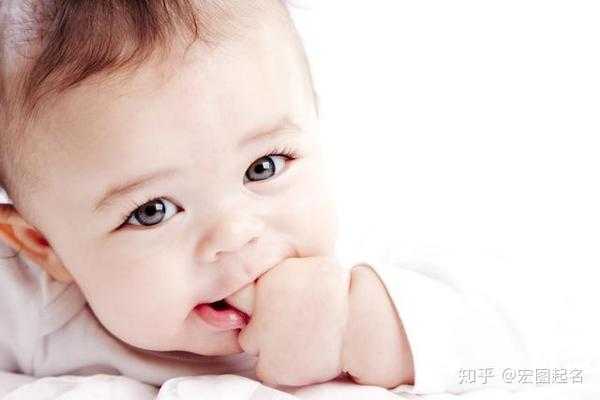 冯宝宝取名指南,如何为男孩起一个优雅而有内涵的名字,象征,希望,宝宝取名,第1张 冯宝宝取名指南,如何为男孩起一个优雅而有内涵的名字,象征,希望,宝宝取名,第1张
