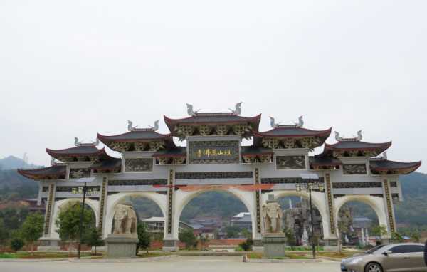 福州万佛寺求签指南,历史与现代的结合,象征,命运,求签,第1张 福州万佛寺求签指南,历史与现代的结合,象征,命运,求签,第1张