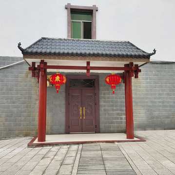 门前建柱子讲究,布局与寓意解析,象征,希望,气场,第1张 门前建柱子讲究,布局与寓意解析,象征,希望,气场,第1张