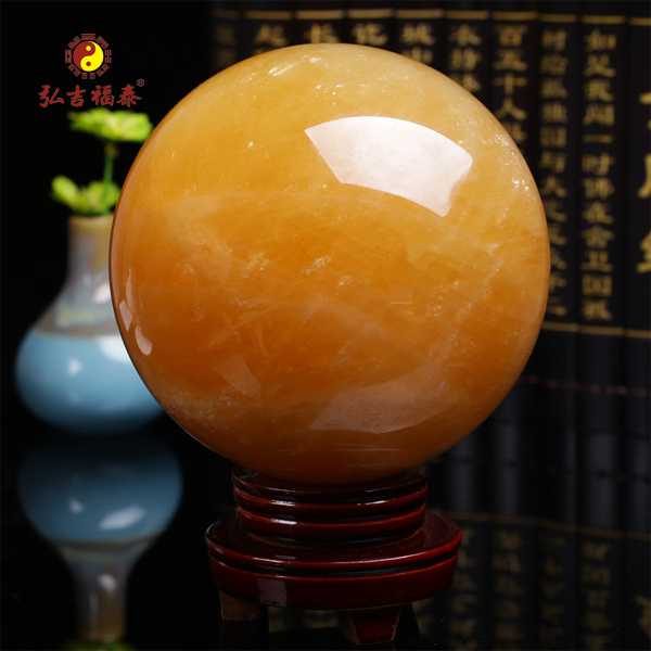 解析中的水晶球,象征意义与实际应用,象征,自我,能量,第1张 解析中的水晶球,象征意义与实际应用,象征,自我,能量,第1张