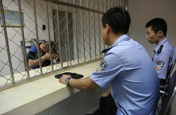 好,用户让我写一篇关于警察处理要求签字的文章,首先得确定标题。标题要简洁明了,又能吸引人,所以警察处理,签字背后的法律与道德考量听起来不错,求签,法律,认可,第1张 好,用户让我写一篇关于警察处理要求签字的文章,首先得确定标题。标题要简洁明了,又能吸引人,所以警察处理,签字背后的法律与道德考量听起来不错,求签,法律,认可,第1张