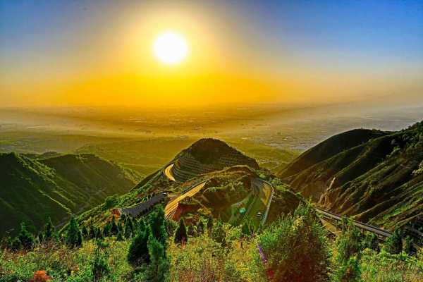 骊山殿夜游求签,神秘古寺的夜晚祈愿之旅,求签,解读,解签,第1张 骊山殿夜游求签,神秘古寺的夜晚祈愿之旅,求签,解读,解签,第1张