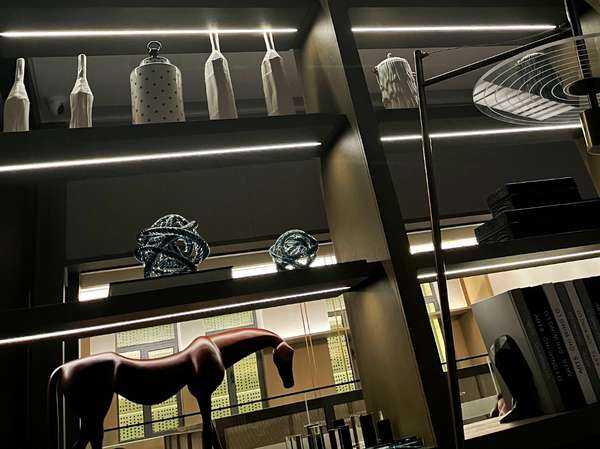 好，用户让我写一篇关于阿启求签的文章，首先得确定标题。标题要吸引人，同时又能准确反映内容，所以阿启求签，如何开启你的灵性之门这个标题不错，既点出了，又暗示了灵性方面的内容,自我,求签,占卜,第1张