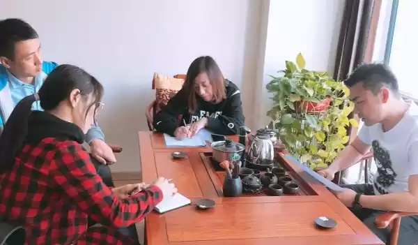 好,用户让我写一篇关于拜神求签的文案句子简短的文章,先写标题,再写内容,内容不少于996个字。首先,我需要理解用户的需求。他们可能是在准备一个宣传文案,或者是在寻找一些简短有力的句子来吸引读者,命运,希望,求签,第1张 好,用户让我写一篇关于拜神求签的文案句子简短的文章,先写标题,再写内容,内容不少于996个字。首先,我需要理解用户的需求。他们可能是在准备一个宣传文案,或者是在寻找一些简短有力的句子来吸引读者,命运,希望,求签,第1张