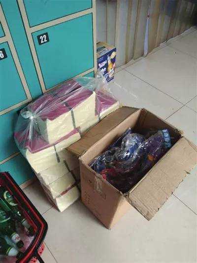 方面,可以考虑结合算命和饮食文化,比如算命为何禁止食用狗肉?传统习俗与现代认知的深层对话。这样既点明了主题,又带有文化深度,象征,挑战,算命,第1张 方面,可以考虑结合算命和饮食文化,比如算命为何禁止食用狗肉?传统习俗与现代认知的深层对话。这样既点明了主题,又带有文化深度,象征,挑战,算命,第1张