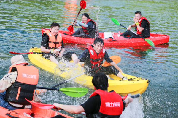好,用户让我写一篇关于莫干山不好的文章,标题和内容都要写。首先,我需要确定标题,要吸引人又准确。是内容,不少于894个字,得涵盖莫干山的历史、现状、原因分析以及对现代人的启示,挑战,气场,风水,第1张 好,用户让我写一篇关于莫干山不好的文章,标题和内容都要写。首先,我需要确定标题,要吸引人又准确。是内容,不少于894个字,得涵盖莫干山的历史、现状、原因分析以及对现代人的启示,挑战,气场,风水,第1张