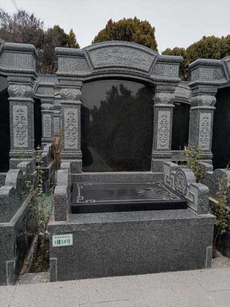 墓中种什么树最吉利?解析树种的讲究,象征,事业,希望,第1张 墓中种什么树最吉利?解析树种的讲究,象征,事业,希望,第1张