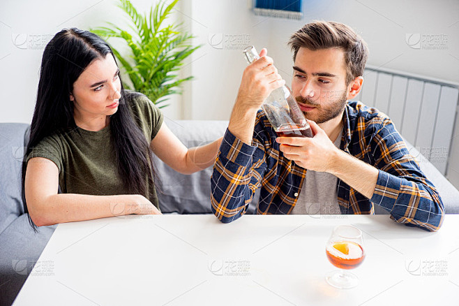 解梦丈夫喝多了酒死了,预示着什么?,象征,事业,希望,第1张 解梦丈夫喝多了酒死了,预示着什么?,象征,事业,希望,第1张