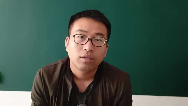 好，用户让我写一篇关于江湖算命师的套路是什么的文章，标题和内容都要写。首先，我需要确定文章的结构。标题要吸引人，可能用一些吸引眼球的词汇，比如江湖算命师的套路，揭秘神秘面纱之类的,挑战,算命,引导,第1张