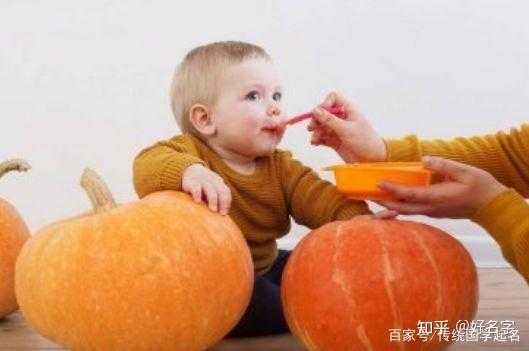 接下来是文章内容。首先，介绍虎宝宝取名的重要性，说明名字对宝宝成长的影响。，分传统和现代两部分详细阐述取名方法。传统部分可以提到五行、生肖、寓意等，现代部分则可以涉及流行趋势、文化融合等,象征,命运,希望,第1张