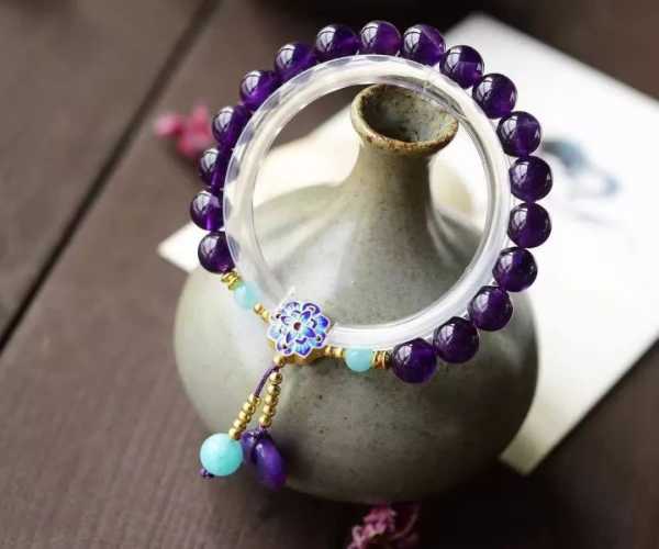 十二星座戴什么石？星座与石的搭配,象征,命运,挑战,第1张