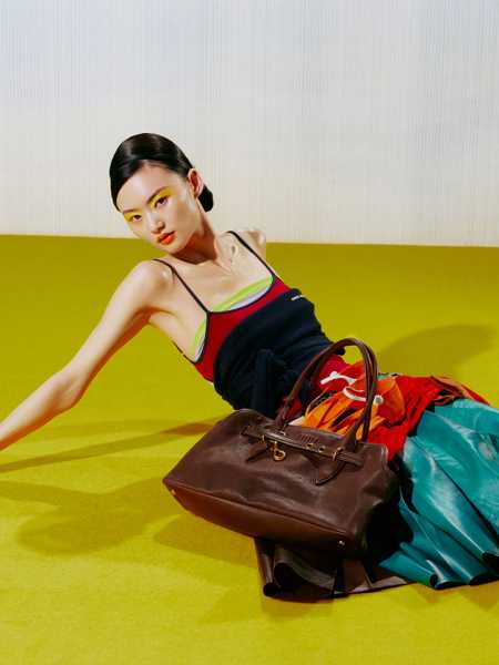 款式王者，求签的宝典，引领时尚潮流的秘密,求签,合作,传统与现代,第1张