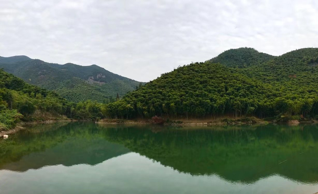 青山隐隐水迢方，解签何以解其中？,青山,解签,第1张