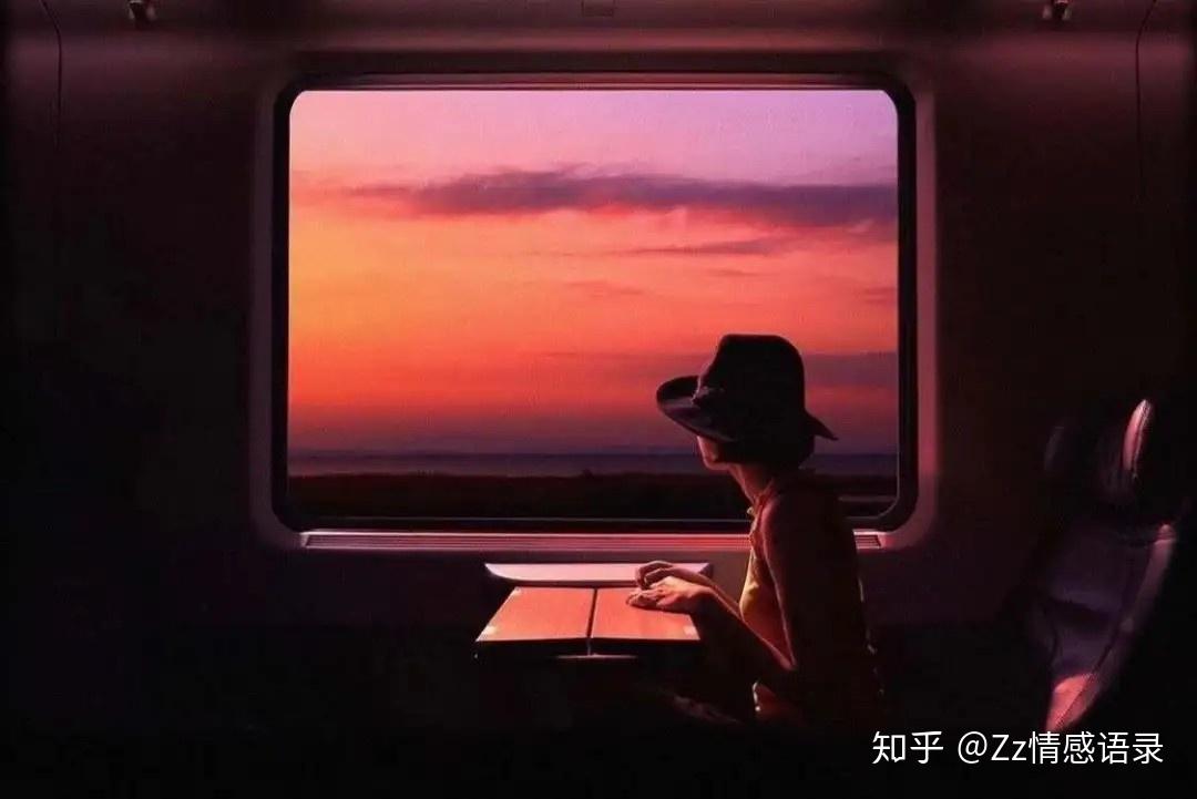 ，可以加入一些感人的瞬间，比如老一辈邮政员工的发言，或者孩子们的节目，这样文章更有温度。再提到现代科技的应用，比如智能邮件处理统，展示邮政在科技上的进步,挑战,希望,吉时,第1张